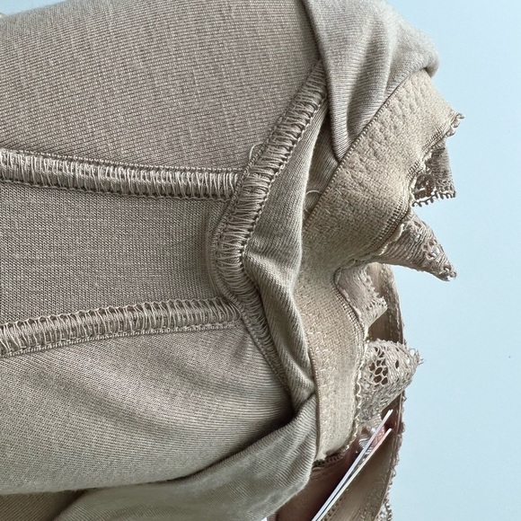 Nursing bra with cotton backing, size XL, New With Tags - Picture 8 of 11